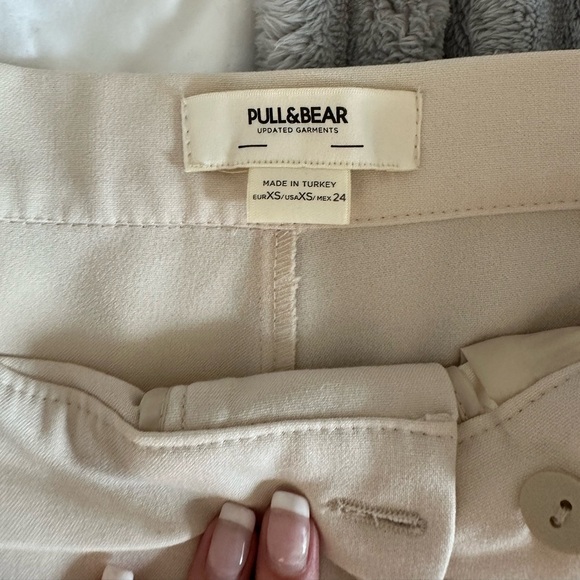 Pull&Bear Trousers - Picture 2 of 3